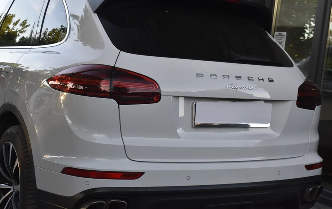 Porsche Cayenne cena 179000 przebieg: 157000, rok produkcji 2015 z Chodzież małe 667